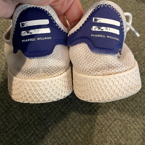 Adidas Pharrell Williams Tennis Hu off white runners (sz 5 1/2) - Picture 5 of 9